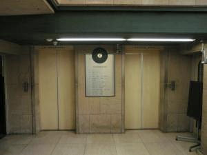 20110214 elevator